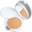 Product_related_large_20160208174011_avene_couvrance_compact_foundation_cream_02_natural_texture_confort_box_10gr